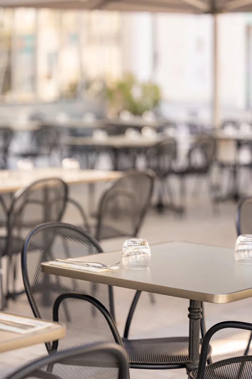 Tables de la terrasse